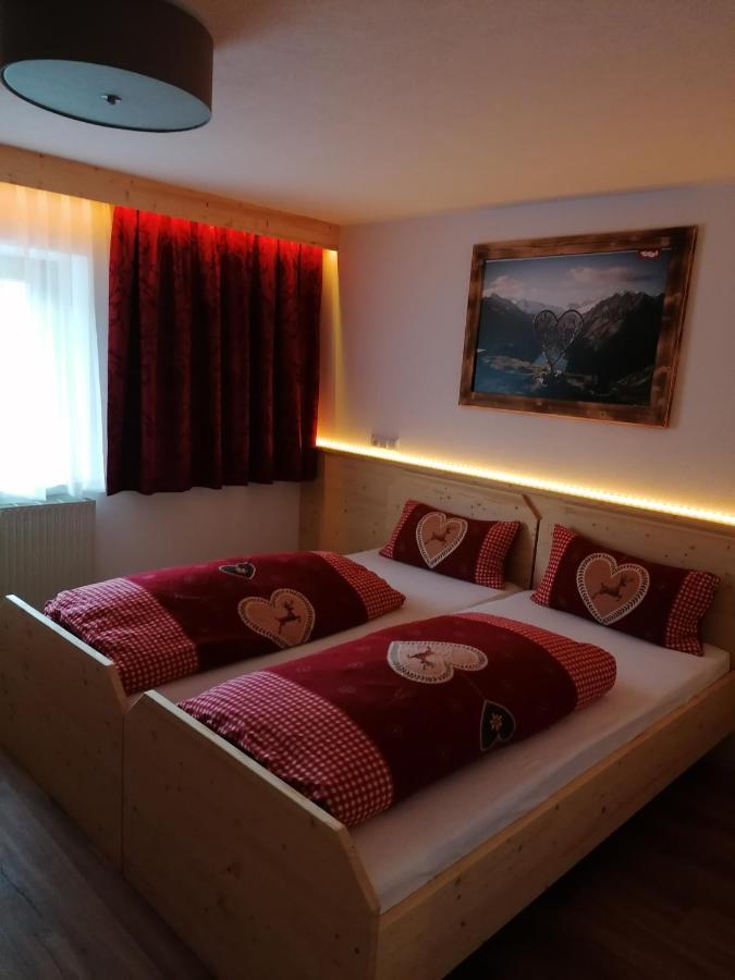 Zachhof Apartment Ellbogen ภายนอก รูปภาพ