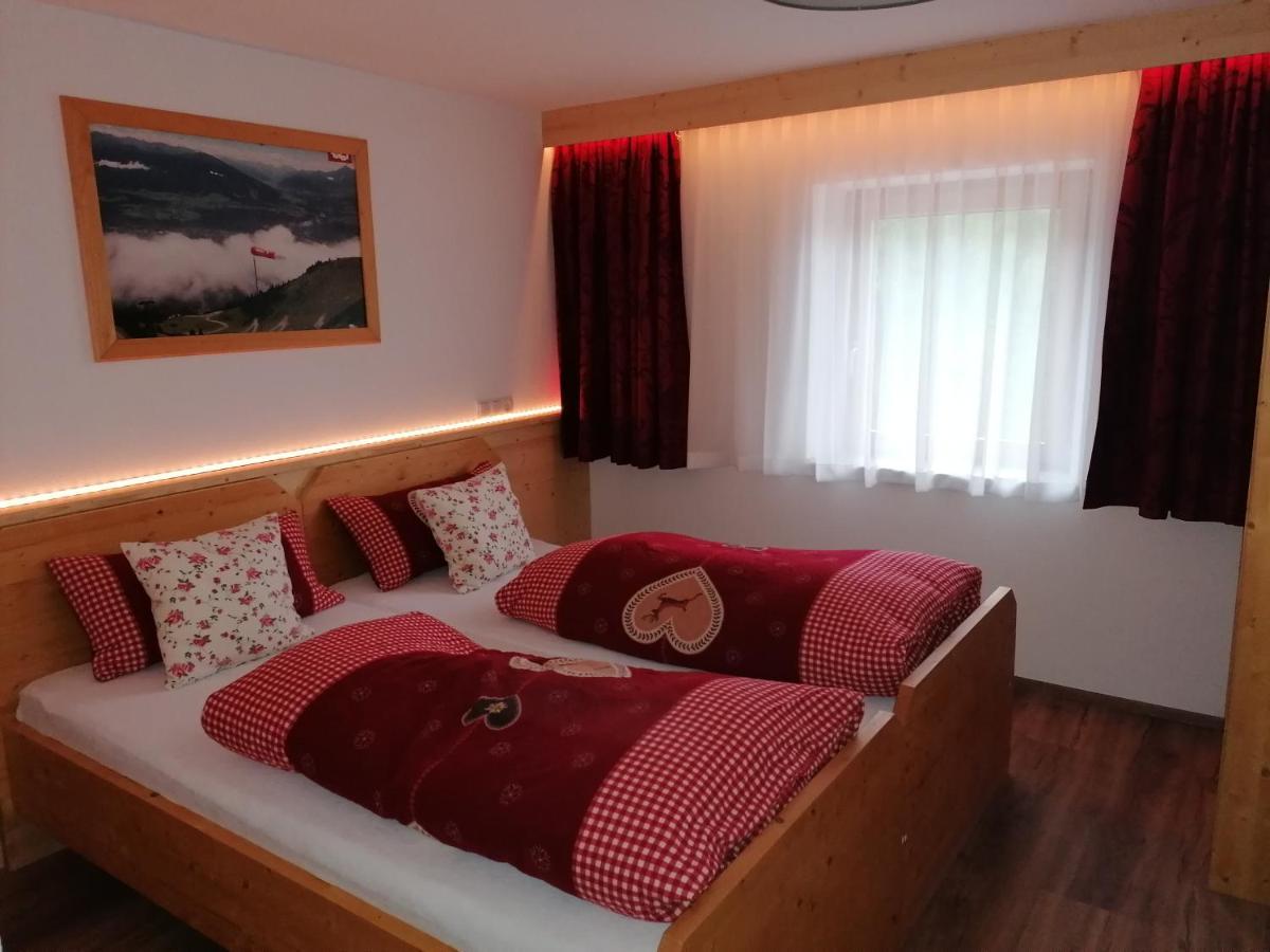 Zachhof Apartment Ellbogen ภายนอก รูปภาพ