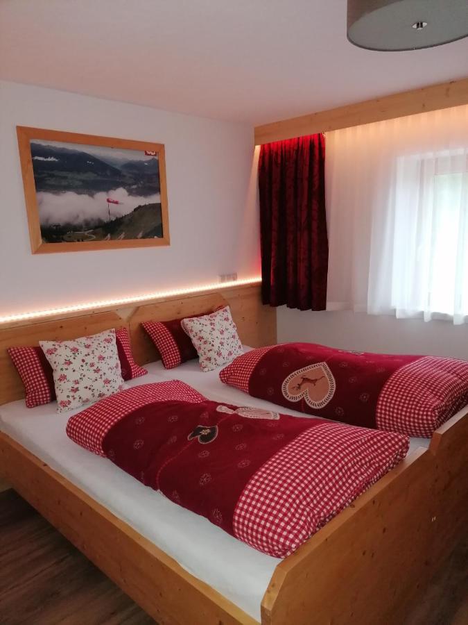 Zachhof Apartment Ellbogen ภายนอก รูปภาพ