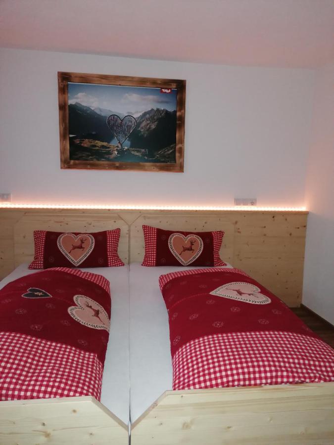 Zachhof Apartment Ellbogen ภายนอก รูปภาพ