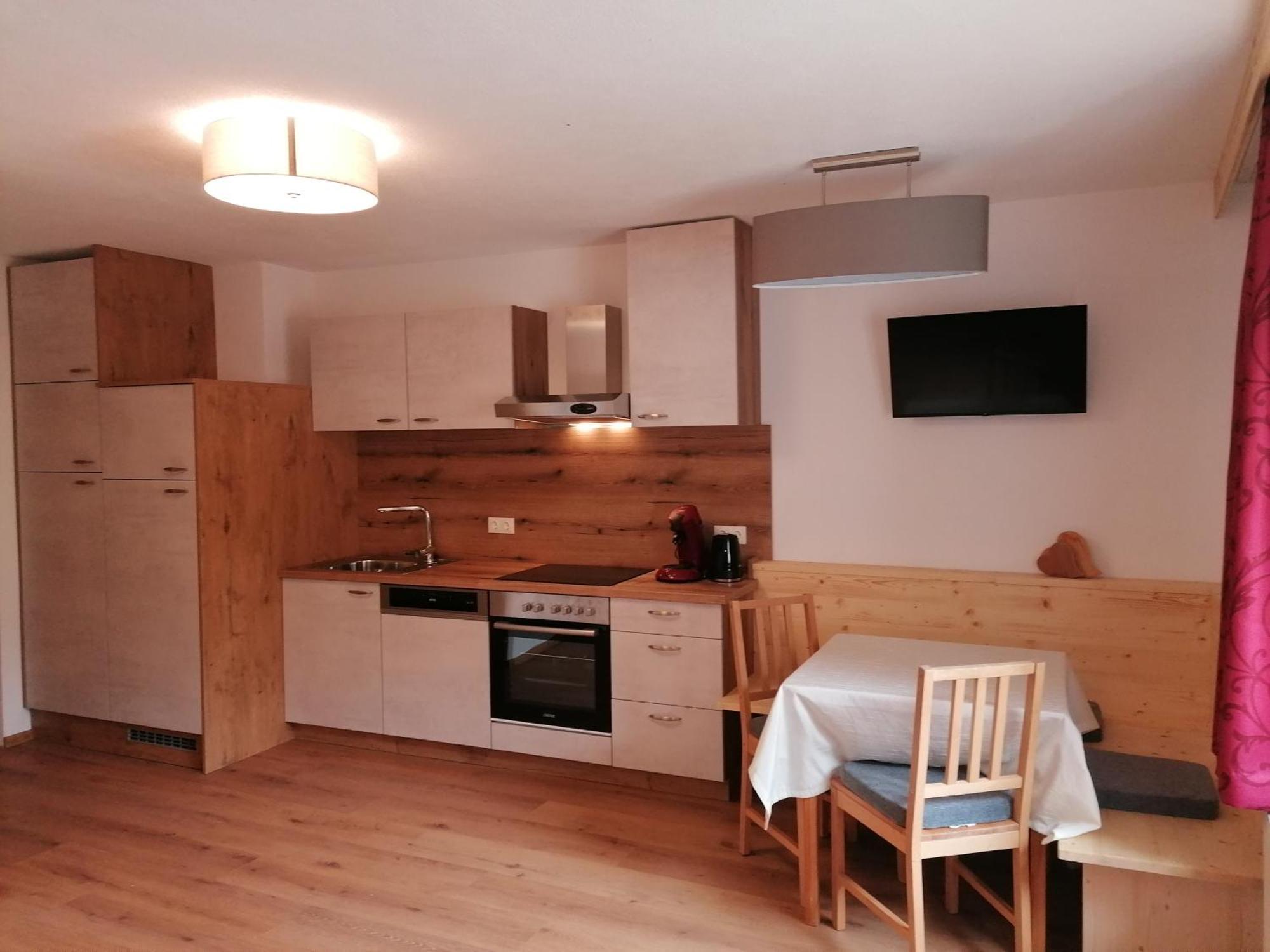 Zachhof Apartment Ellbogen ภายนอก รูปภาพ
